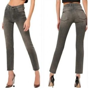 Good American - GOOD CLASSIC SLIM STRAIGHT JEANS Raw Hem| BLACK170  - Size 2/26